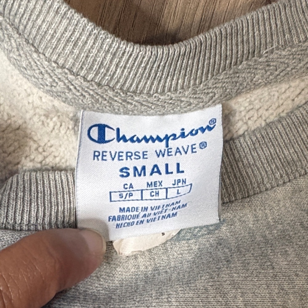 Champion Women's Gray Sweater with Red Accents - Picture 3 of 5